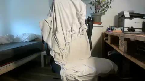 Tobi online show from January 12, 2025, 2:52 pm