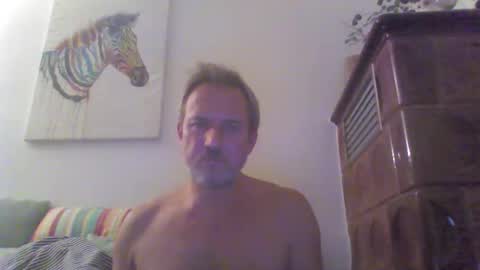 Snapshot of twiga72 chatting on December 1, 2025, 6:02 pm twiga72 online show from December 1, 2025, 6:02 pm