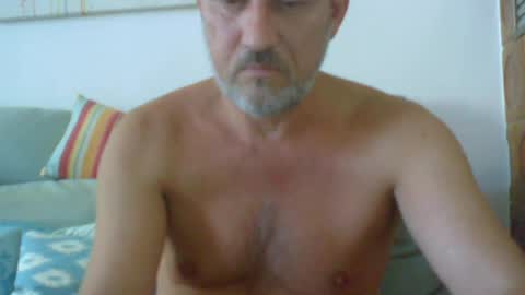 Snapshot of twiga72 chatting on July 28, 2026, 4:05 pm twiga72 online show from July 28, 2026, 4:05 pm
