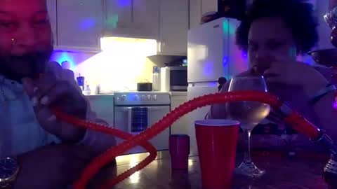 Twin and Lea online show from January 19, 2025, 9:45 pm