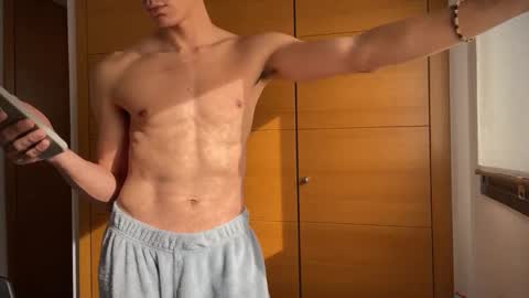 twinksweetlovehot online show from December 5, 2024, 11:38 am