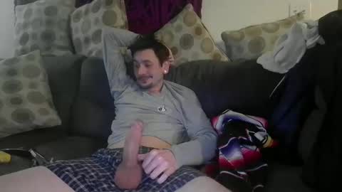 TwinkyMcgee online show from November 29, 2025, 5:43 am