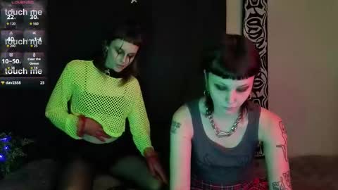 Sin and Skin online show from November 21, 2025, 3:22 pm