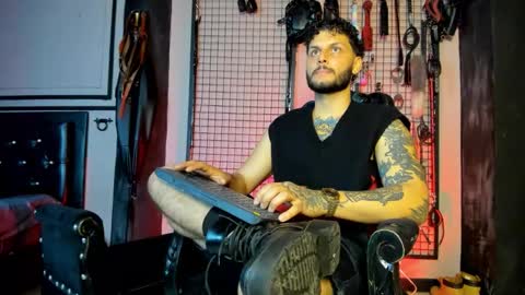 Clio  Tadeo online show from March 2, 2026, 5:08 am