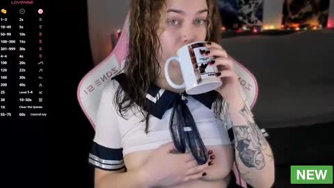 Snapshot of twixi_pixxie chatting on February 20, 2025, 7:08 pm  your Twixi   online show from February 20, 2025, 7:08 pm