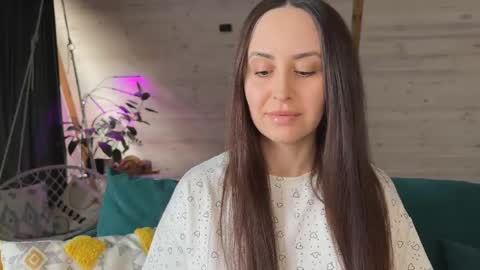    Guys Help us get more thumbs up.  Show your love its important to us online show from April 10, 2026, 3:23 am