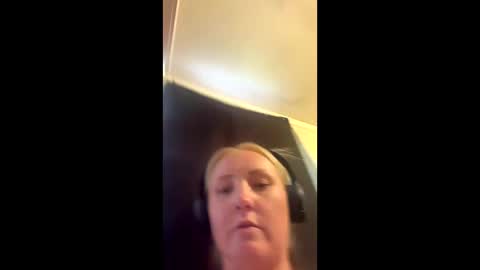 two spacebunz online show from March 2, 2025, 9:32 pm