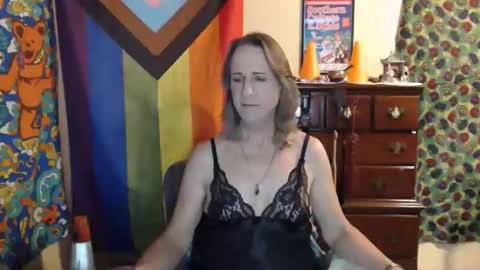 twocumkerry online show from April 10, 2026, 6:51 am