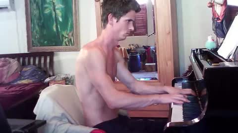 Snapshot of twoforallprivate chatting on January 4, 2025, 6:30 pm TobeBritta online show from January 4, 2025, 6:30 pm