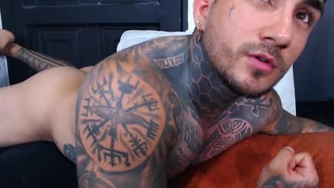 Angel online show from March 2, 2025, 6:05 am