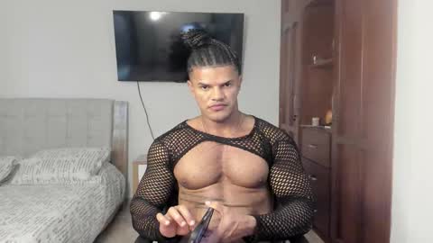 Yorquis Guzman online show from October 9, 2025, 4:27 pm