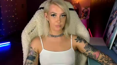 Snapshot of tykioty_miley chatting on July 12, 2026, 3:03 pm Miley online show from July 12, 2026, 3:03 pm