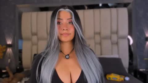  TYLA  online show from February 12, 2026, 3:56 am