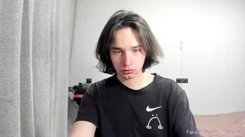 Snapshot of tyler__johnson chatting on February 7, 2025, 9:48 pm Tyler  johnson online show from February 7, 2025, 9:48 pm