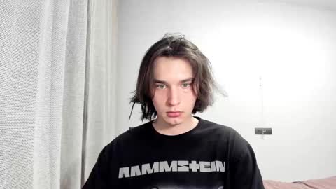 Snapshot of tyler__johnson chatting on February 21, 2025, 1:00 am Tyler  johnson online show from February 21, 2025, 1:00 am