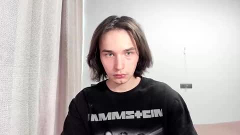 Snapshot of tyler__johnson chatting on March 1, 2025, 12:12 pm Tyler  johnson online show from March 1, 2025, 12:12 pm