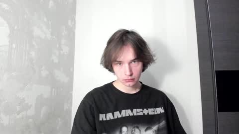 Snapshot of tyler__johnson chatting on October 17, 2025, 4:09 pm Tyler  johnson online show from October 17, 2025, 4:09 pm