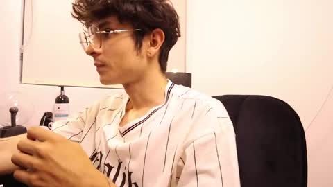 tyler_blade online show from April 9, 2026, 11:21 pm