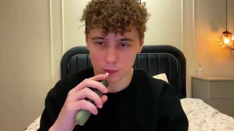 Snapshot of tyler_garrner chatting on February 2, 2026, 3:22 pm tyler_garrner online show from February 2, 2026, 3:22 pm