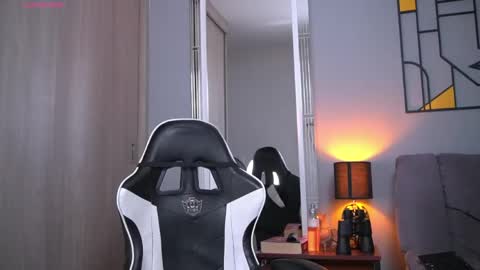 David online show from April 21, 2026, 2:51 am