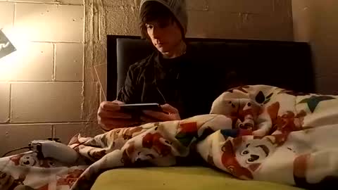 Snapshot of tylerlee199169 chatting on March 10, 2026, 6:24 pm Tyler online show from March 10, 2026, 6:24 pm