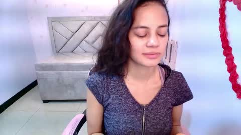 Snapshot of tyna_ch chatting on February 26, 2025, 4:35 pm TYNA online show from February 26, 2025, 4:35 pm