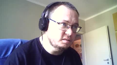 Snapshot of tyradi1991 chatting on June 20, 2026, 1:25 pm tyradi1991 online show from June 20, 2026, 1:25 pm