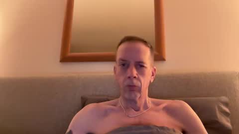 Snapshot of tyronev70 chatting on February 9, 2025, 8:33 am Ty online show from February 9, 2025, 8:33 am