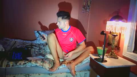 Dennis Nadarevic online show from October 25, 2025, 3:07 pm