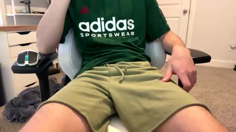 Love Lain online show from April 10, 2026, 12:05 am