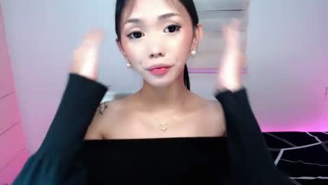 Snapshot of ughliah chatting on July 18, 2026, 2:38 am urbbgirl alliah online show from July 18, 2026, 2:38 am