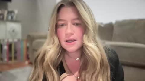 Tate online show from October 15, 2025, 6:08 pm