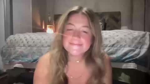 Tate online show from October 20, 2025, 3:56 pm