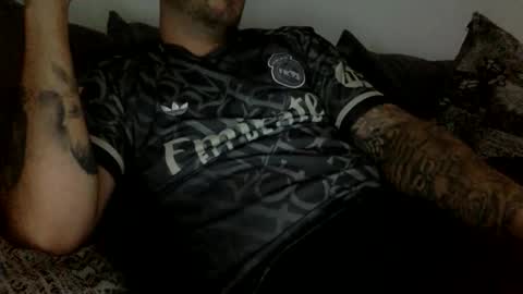 ukboy08x online show from October 10, 2025, 4:39 pm