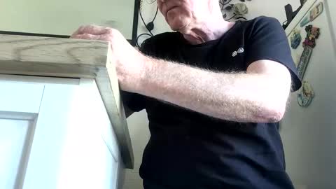 ukcock699196923 online show from September 22, 2025, 12:29 pm