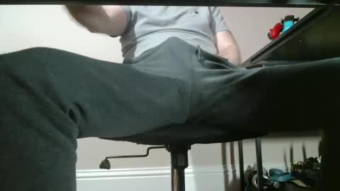 ukguynxtdr online show from February 23, 2025, 2:40 am