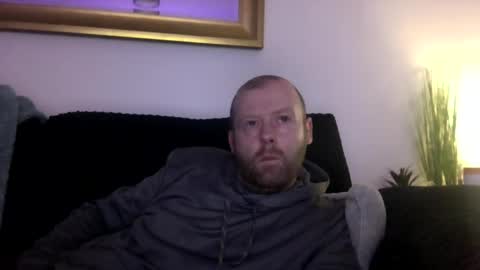 ukmatty3 online show from March 10, 2025, 8:23 pm