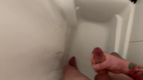 Snapshot of uknoreverse chatting on December 21, 2025, 6:15 pm uknoreverse online show from December 21, 2025, 6:15 pm