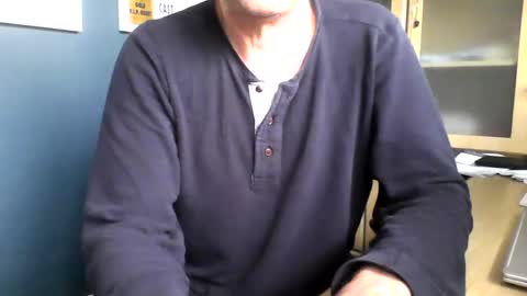 mark online show from February 23, 2025, 11:22 am