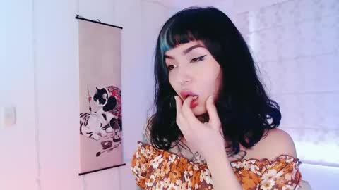 Martina online show from May 24, 2026, 10:04 pm