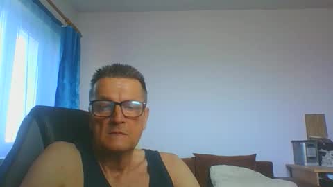 ulmeni7 online show from March 14, 2026, 9:15 am