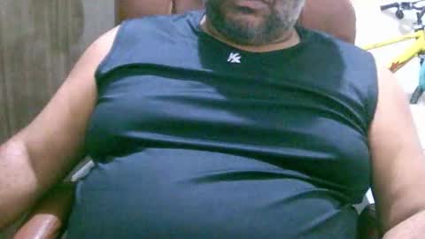 ulmo_br online show from November 20, 2025, 12:11 am