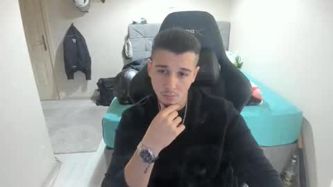 hi im mike tyson -  online show from October 15, 2025, 5:57 pm