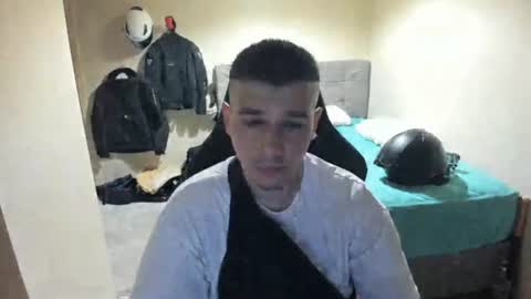 Snapshot of ulxer chatting on June 26, 2026, 5:28 pm hi im mike tyson - online show from June 26, 2026, 5:28 pm