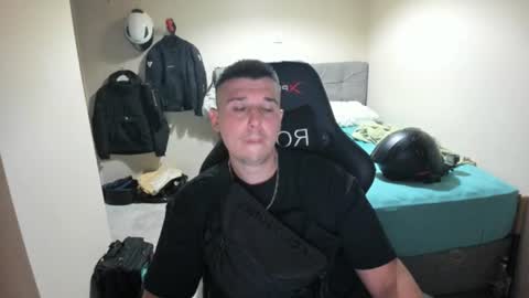 Snapshot of ulxer chatting on July 2, 2026, 7:20 pm hi im mike tyson - online show from July 2, 2026, 7:20 pm