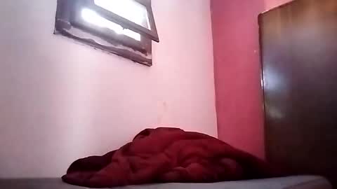Snapshot of umzukaumtuga chatting on October 10, 2025, 11:42 am umzukaumtuga online show from October 10, 2025, 11:42 am