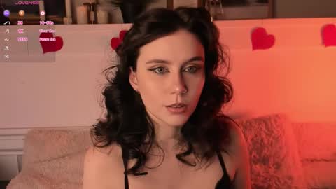 Snapshot of una_medisson chatting on February 8, 2026, 11:02 am Una online show from February 8, 2026, 11:02 am