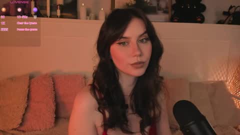 Una  online show from April 17, 2026, 10:07 am