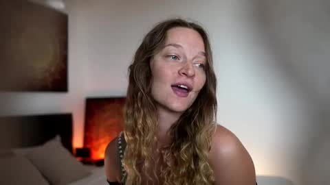 Sasha online show from January 18, 2026, 2:04 am