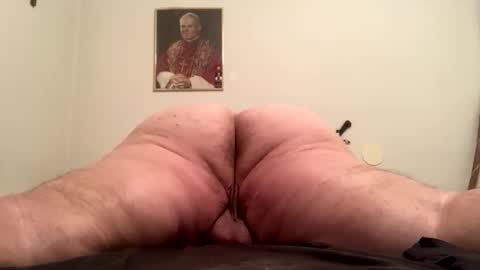 Hairy Sally online show from October 23, 2025, 1:27 am